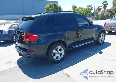 2011 BMW X5 xDrive35D from USA, damaged, VIN 5UXZW0C57BL656905